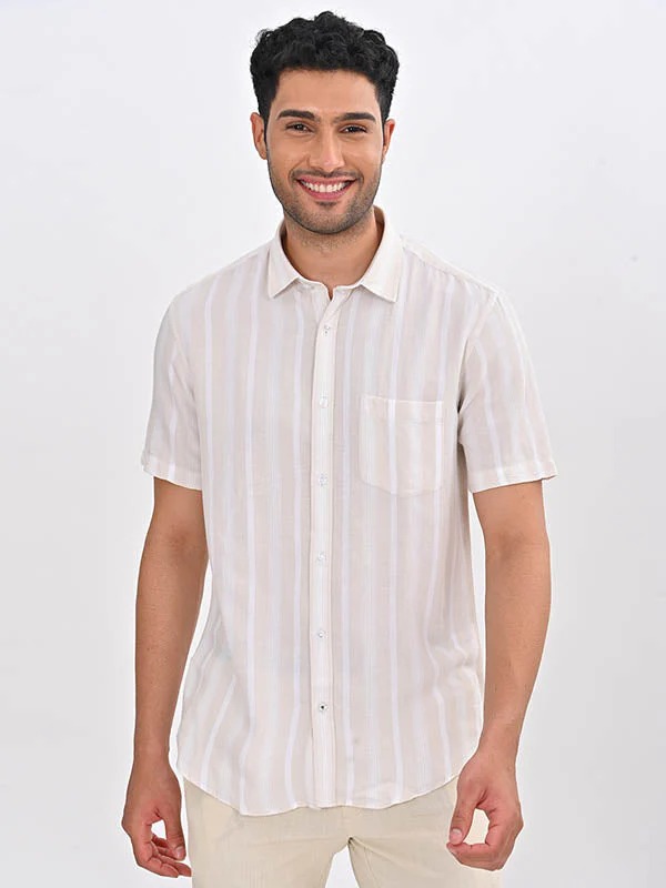 Indian Terrain Men's Regular Fit Half Sleeve Striped Off White Shirt